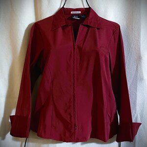 Womens DCC Missy Burgundy Zip Blouse Size M Stretch